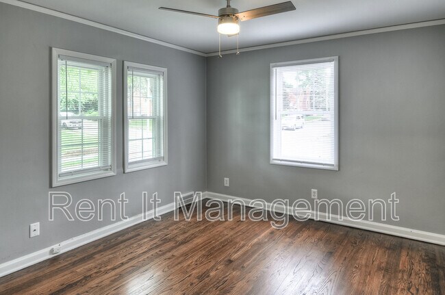 Building Photo - 6029 Poppleton Ave