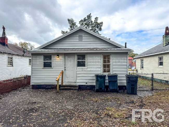 Building Photo - 510 Beale St