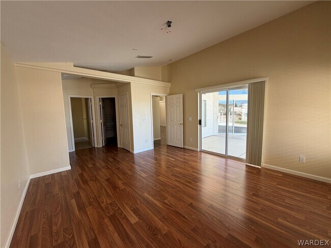Building Photo - 2581 Highland Trail