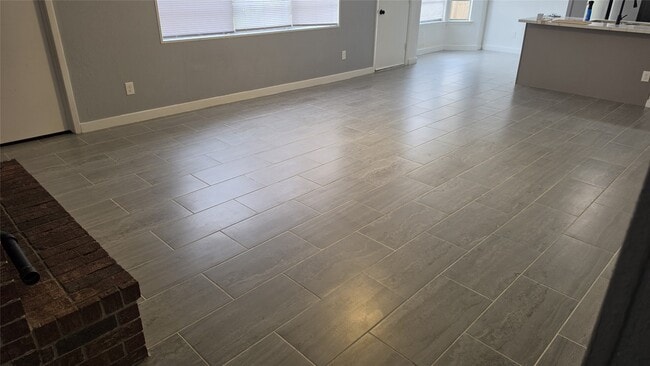 Building Photo - 1503 Wentwood Dr