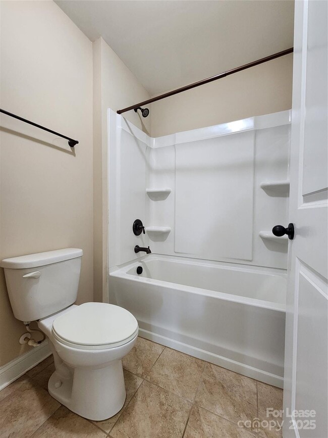 Building Photo - 1425 Skygrove Pl NW