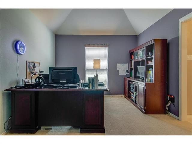 Building Photo - 3825 Cochran Dr