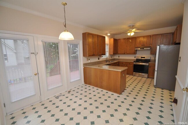 Building Photo - 101 Bell Vista Dr