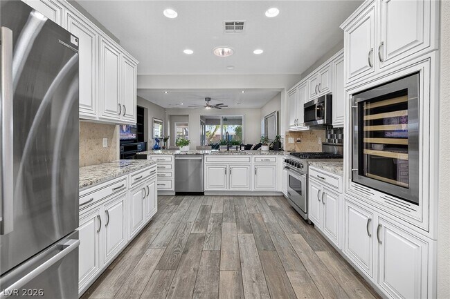 Building Photo - 11325 Early Sun Ct