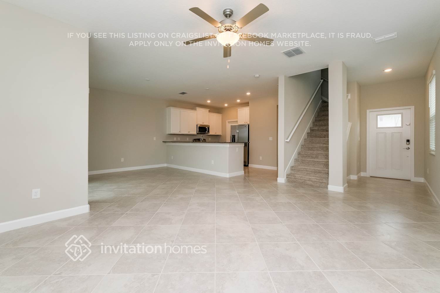 Building Photo - 2894 Coach Manors Way
