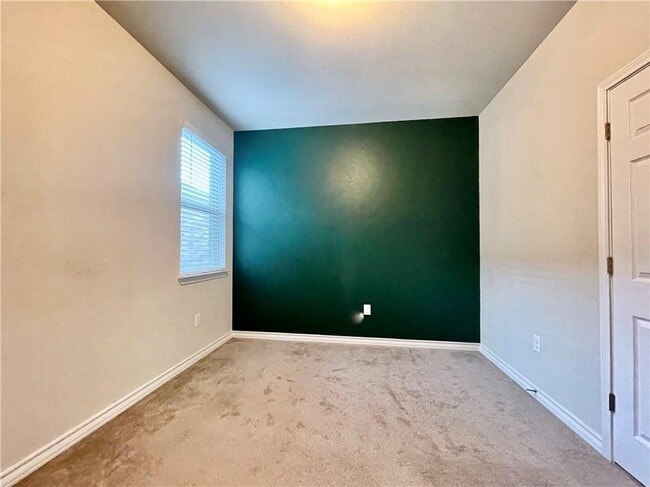 Building Photo - 11812 Offaly Dr