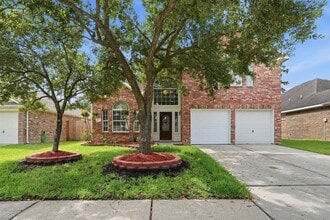 Building Photo - 326 Wild Bird Dr