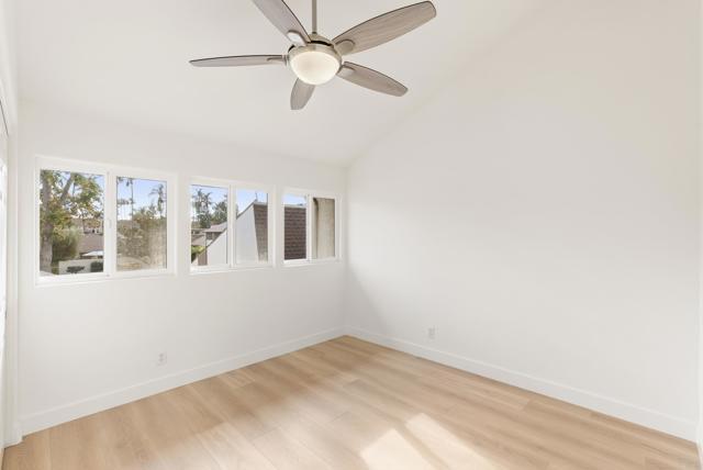 Building Photo - 219 Via Osuna