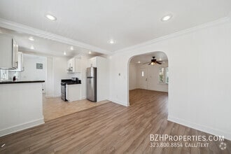 Building Photo - 7942 Fountain Ave