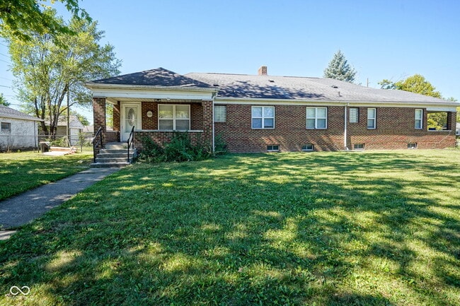 Building Photo - 1550 N Butler Ave