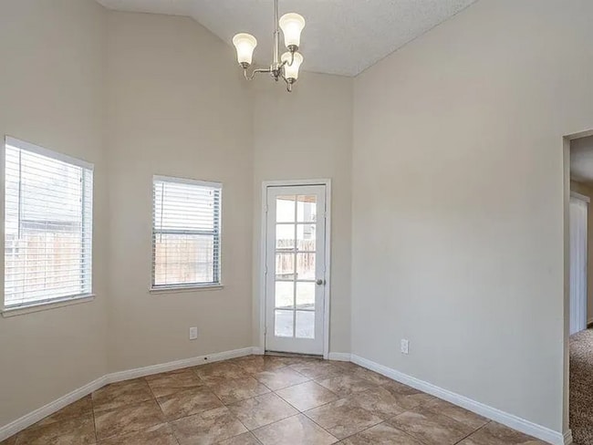 Building Photo - Gorgeous 2 Story Home Fully Upgraded – Move-In Ready!- 4 bedroom 3 bath