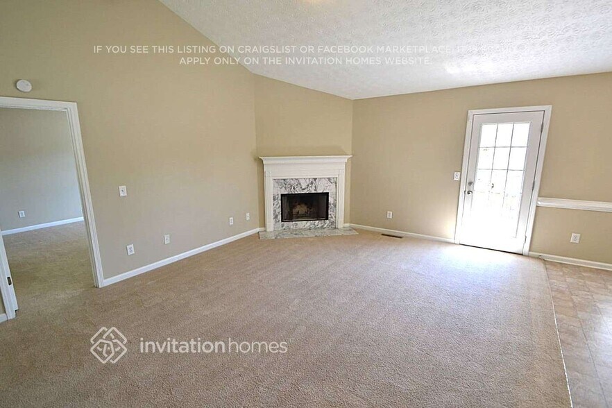 Building Photo - 300 Fieldstone Ln