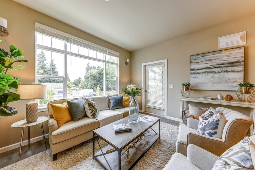 Primary Photo - Silver Leaf Residences