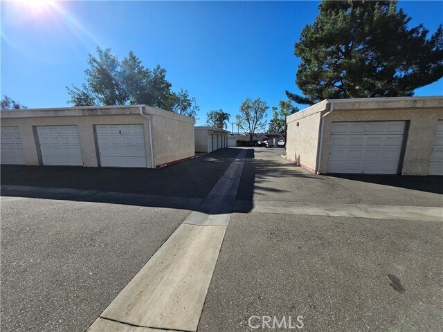 Building Photo - 7001 Church St