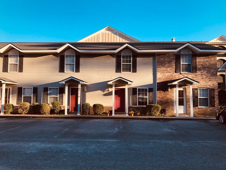 Building Photo - 6716 Bryant St