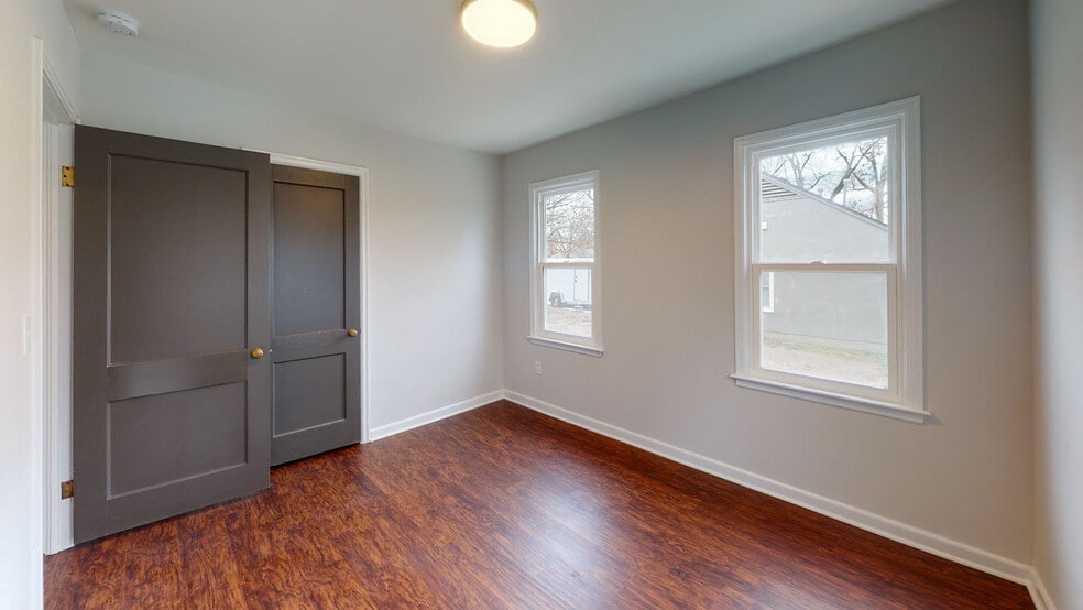 Building Photo - 6738 Sterling Ave