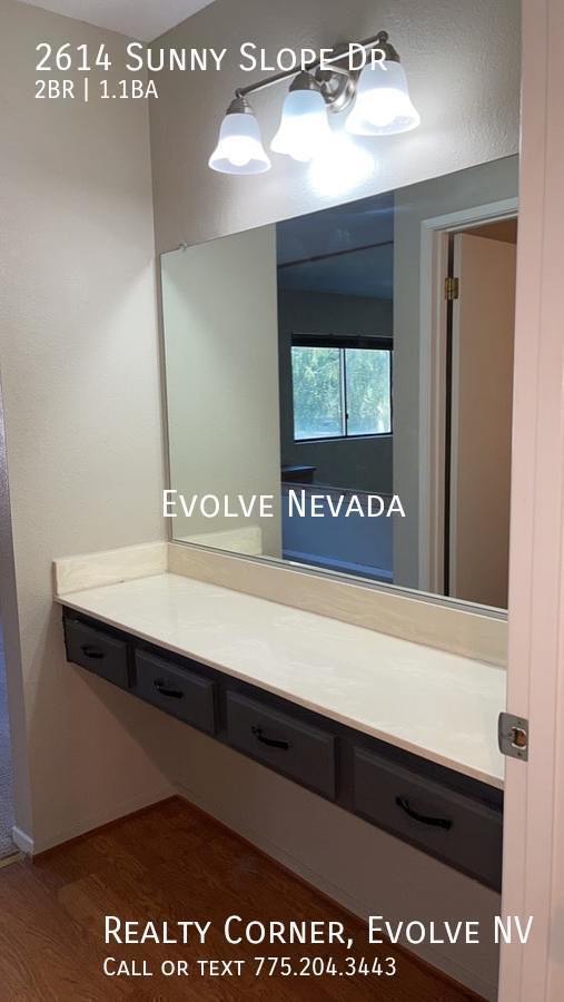 Building Photo - 2614 Sunny Slope Dr