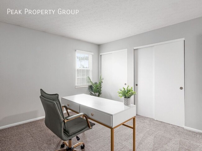 Building Photo - 134 Blakeford Dr