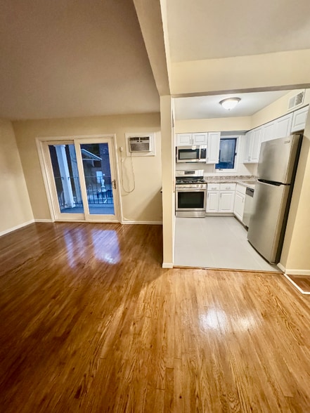 Primary Photo - 349 Gorge Rd