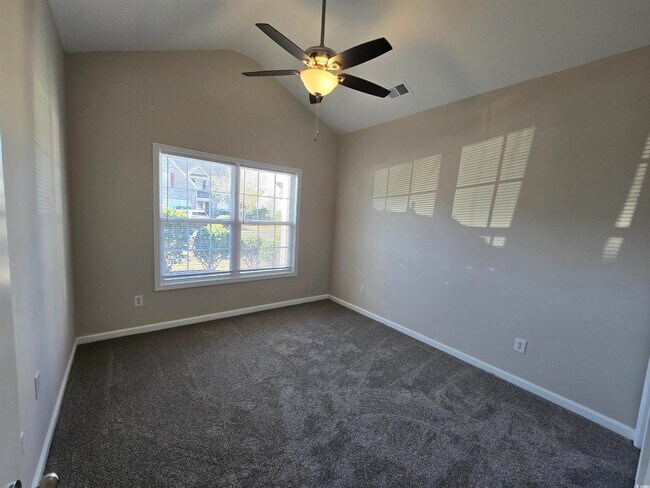 Building Photo - 129 Powder Springs Loop