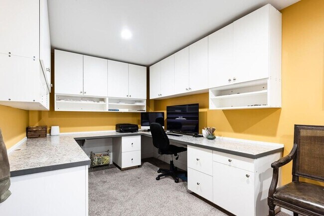 Building Photo - Aspen Pointe Heber Home