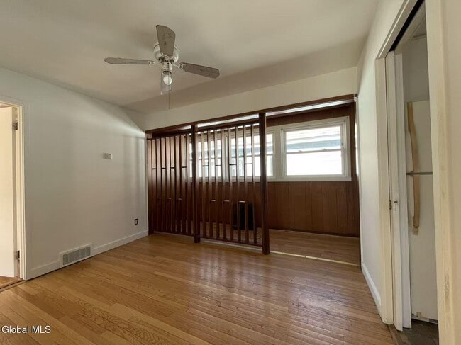 Building Photo - 1725 Union St