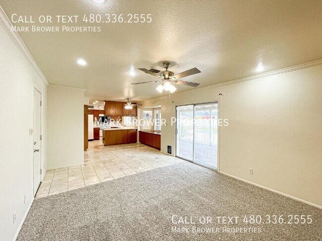 Building Photo - 2308 E Broadmor Dr