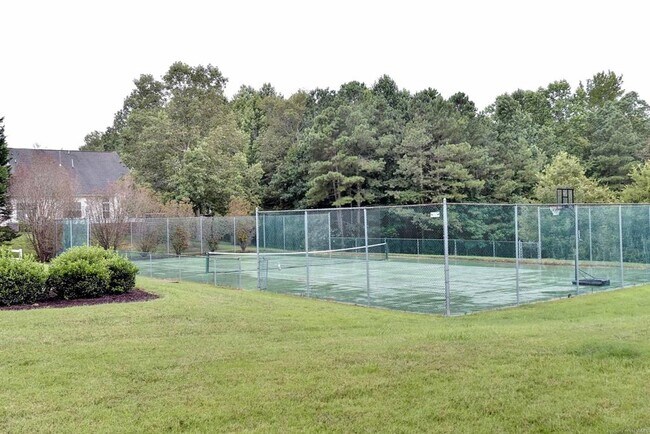 Building Photo - 8321 Barons Ct