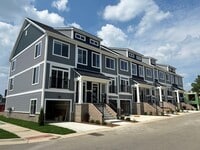 Building Photo - 2774 Bristol Rdg Dr