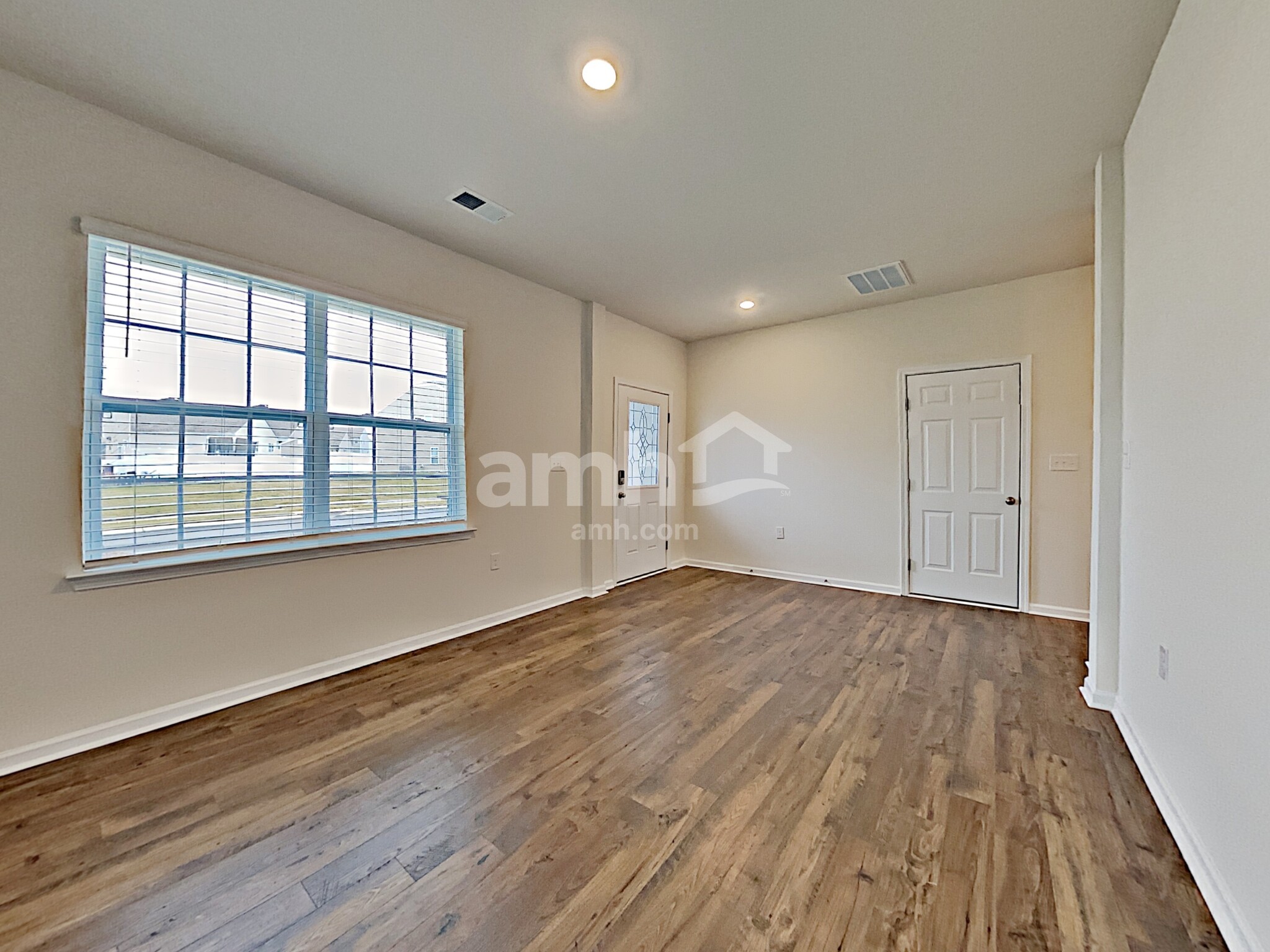 Building Photo - 1299 Kent Downs Ave SW