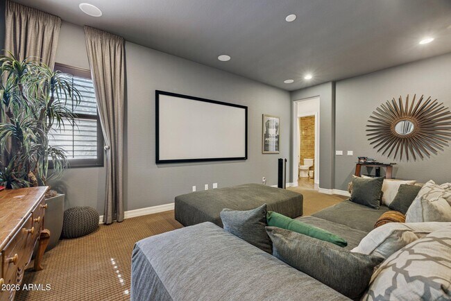 Building Photo - 5907 E Calle de Las Estrellas Rd