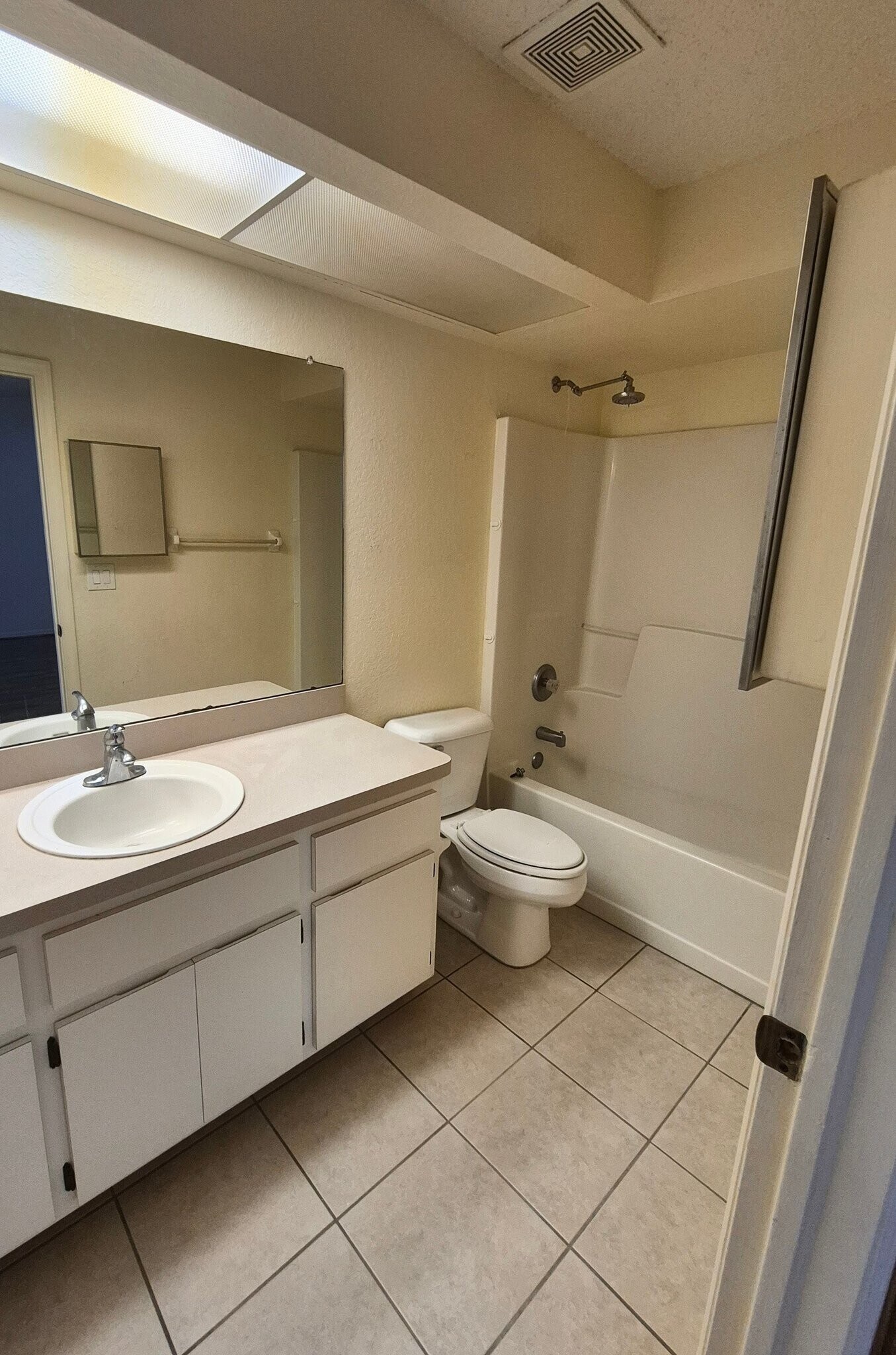 Building Photo - 4353 Azora Rd