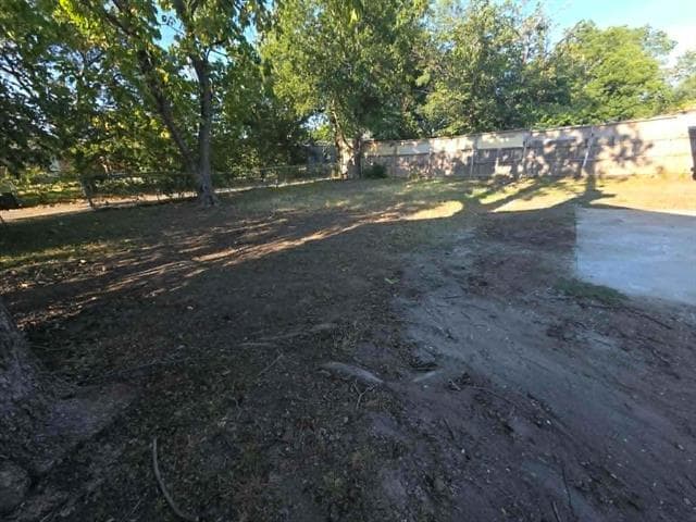 Building Photo - 1317 W Bruton Rd