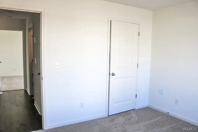 Building Photo - 7336 Trestle Pl