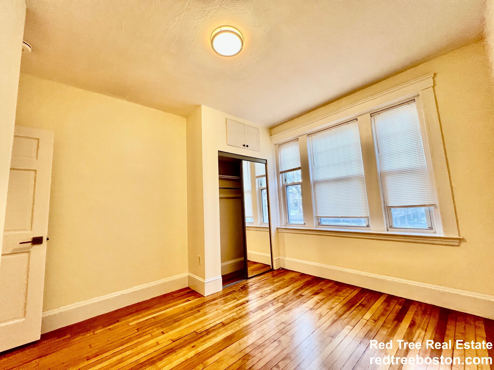 Building Photo - 71 Babcock St