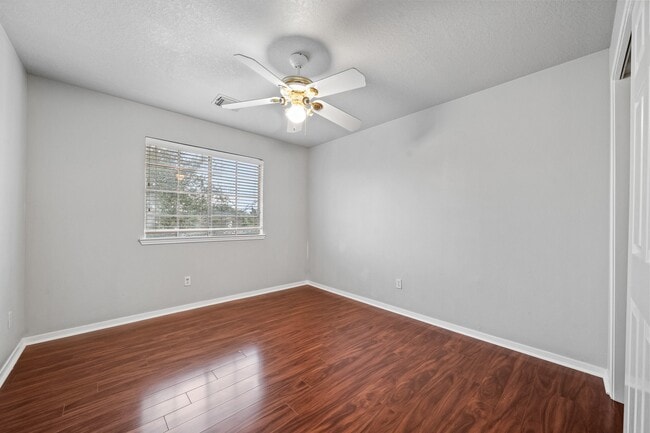 Building Photo - 3321 Sapling Oak Dr