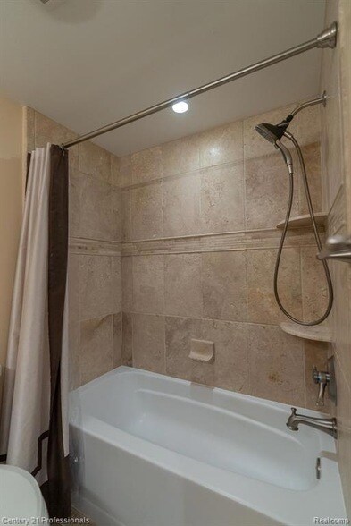 Building Photo - 35300 Woodward Ave