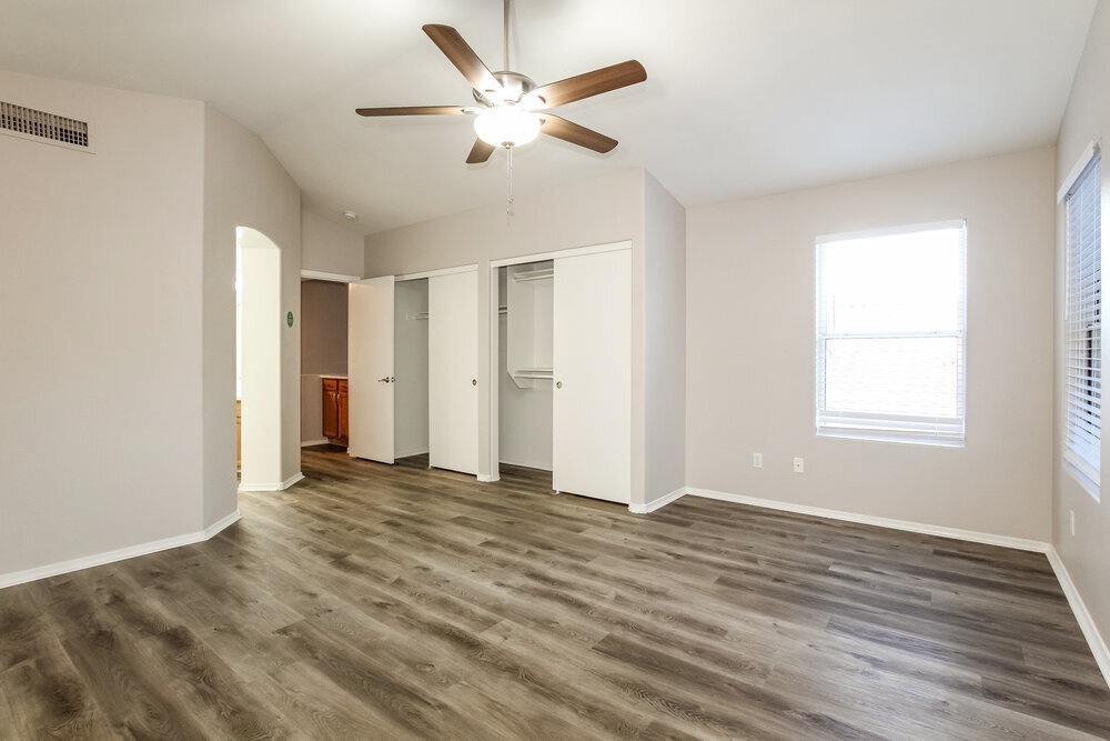 Building Photo - 17461 N 14th St