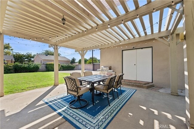 Building Photo - 855 N 3rd Ave