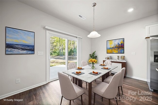 Building Photo - 3200 Polk and White Rd