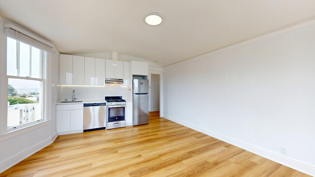 Building Photo - 1294 Grove St