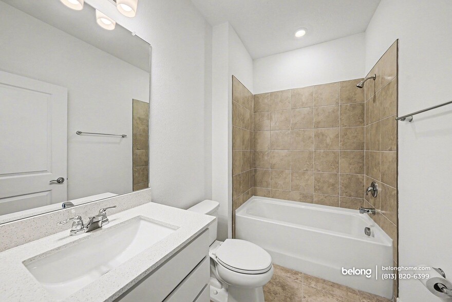 Building Photo - 9711 Redwood Hts Rd