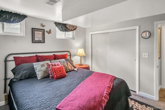 Building Photo - 6550 Tabor St