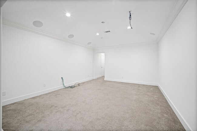 Building Photo - 13412 Preston Cliff Ct
