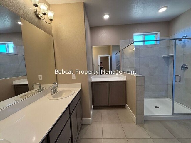 Building Photo - 3601 Pulsar Ln