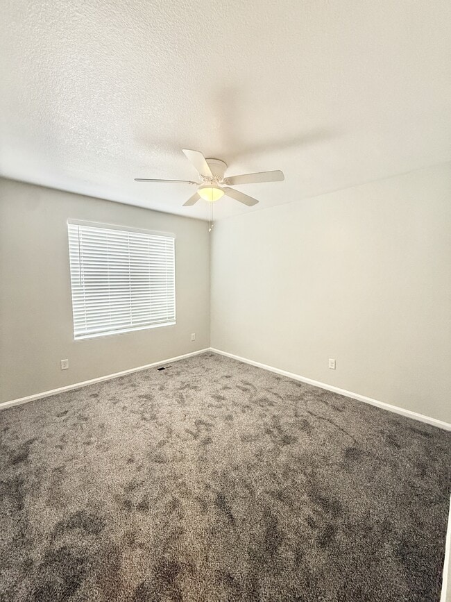 Building Photo - 3403 Yellowwood Ln
