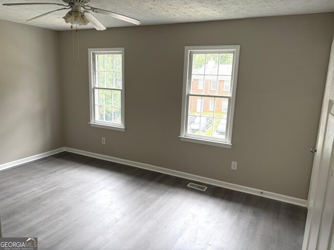 Building Photo - 2797 Northwood Ct