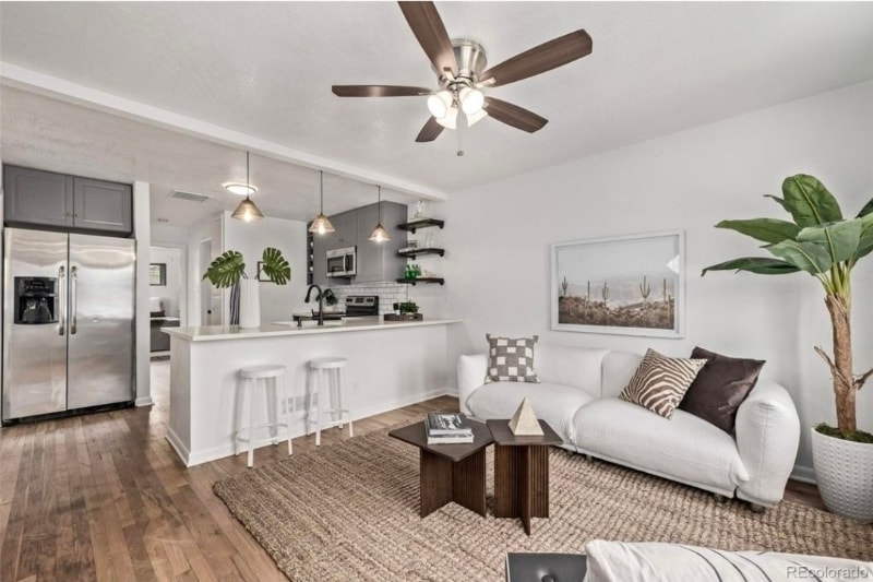 Building Photo - 6137 Sterne Cir