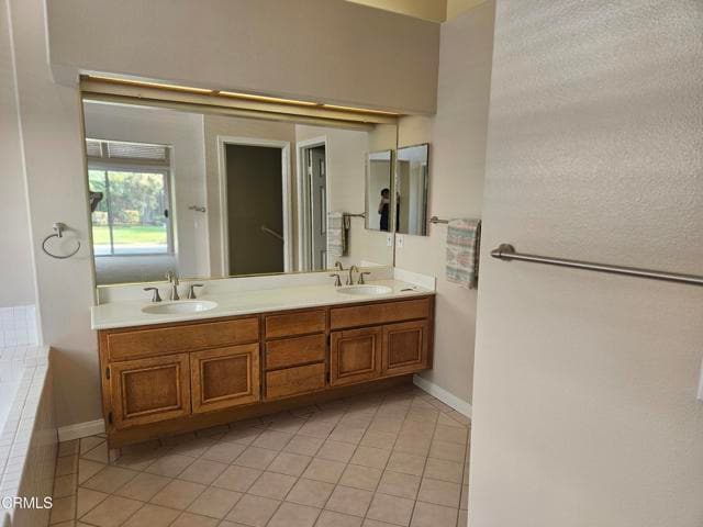 Building Photo - 2611 Uranium Dr