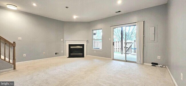 Building Photo - 6623 Patent Parish Ln